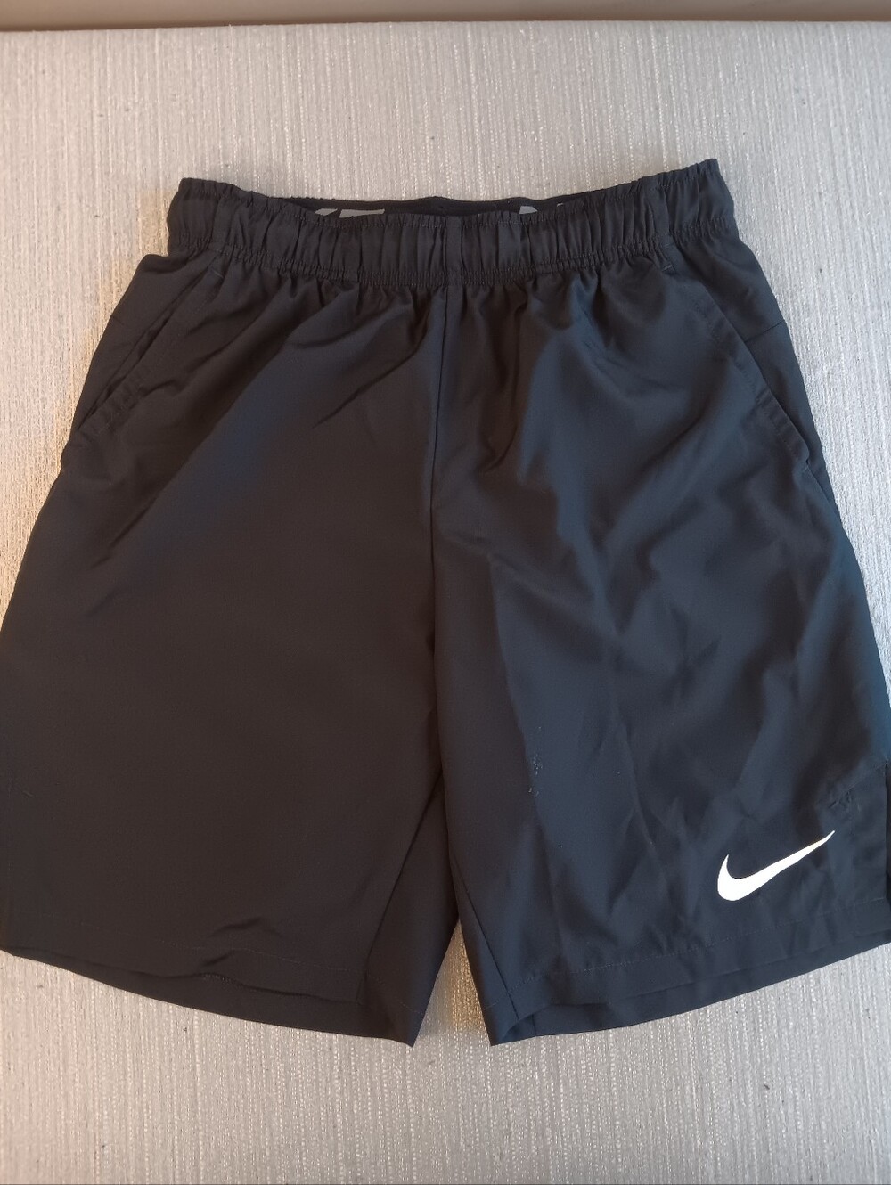 Nike Men's Dri-Fit Training Shorts, NWT, Size Small